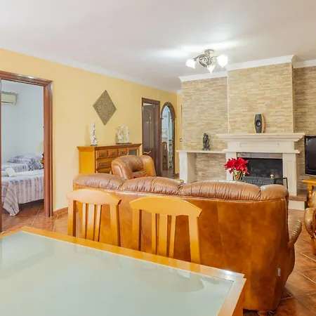 Cubo's Casa Rural El Puerto Family Feriehus Málaga