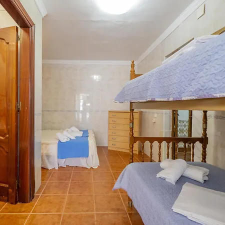 Cubo's Casa Rural El Puerto Family Feriehus Málaga
