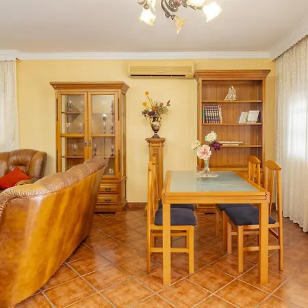 Cubo's Casa Rural El Puerto Family Málaga